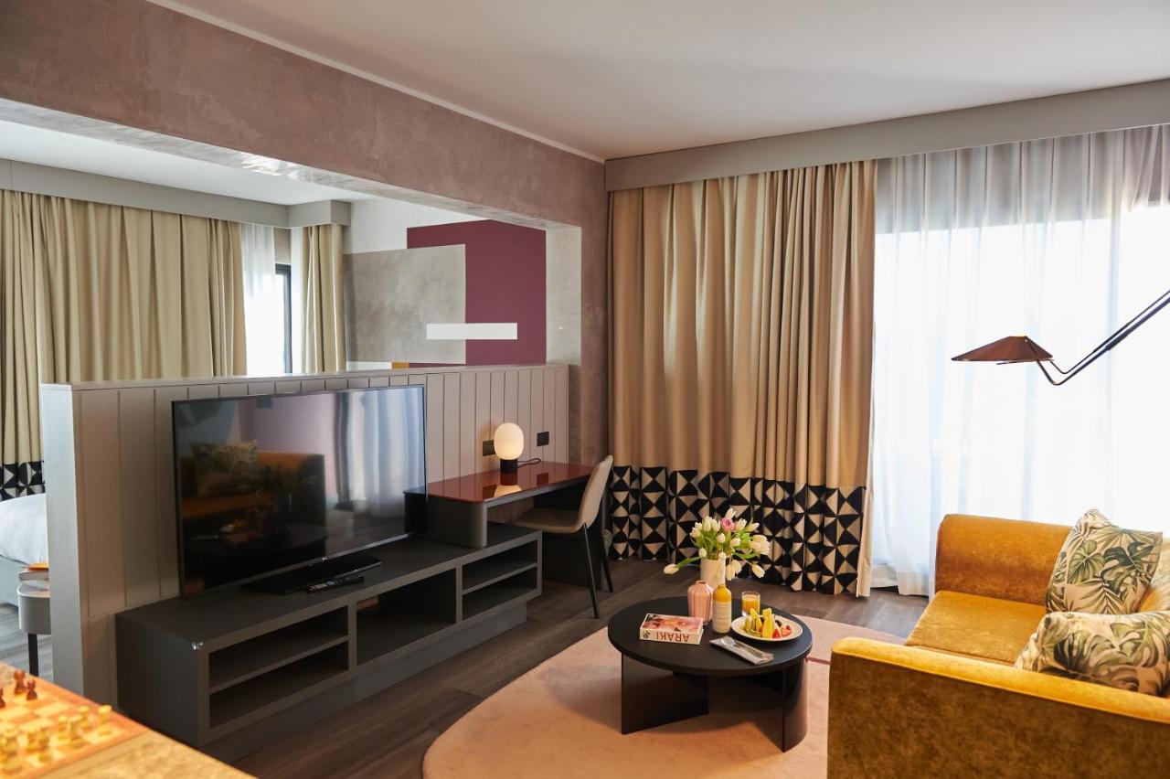 Pamphili 4* Rome